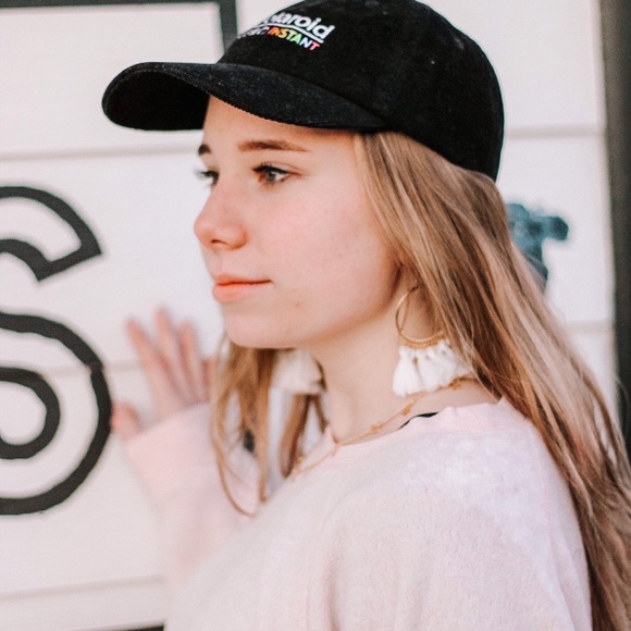 “Arriba!” Boho Tassel Fringe Hoop Fun Cute Earring - Picture 8 of 16